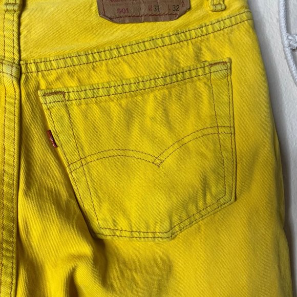 Levi’s 501 Button Fly High Waist Cut Off Fray Yellow Denim Shorts Size 31 - Picture 5 of 14